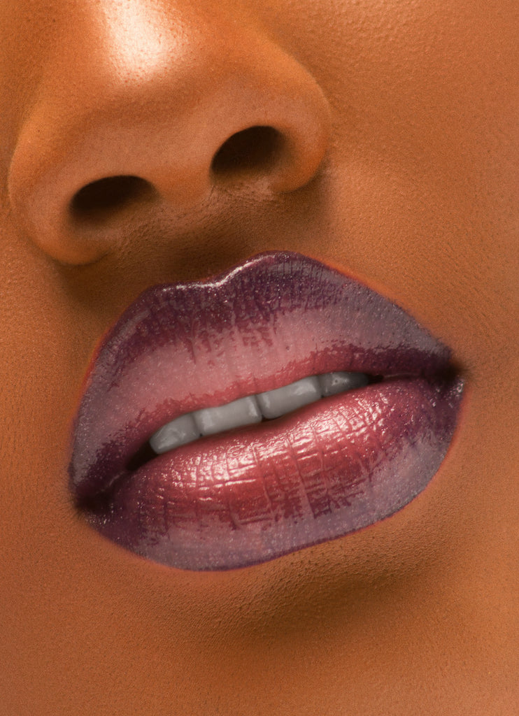 Contour: Daghan , centre: Rosa bonita, finition: glimmer